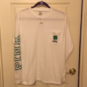 Women’s PINK long sleeve shirt size XS NWT.